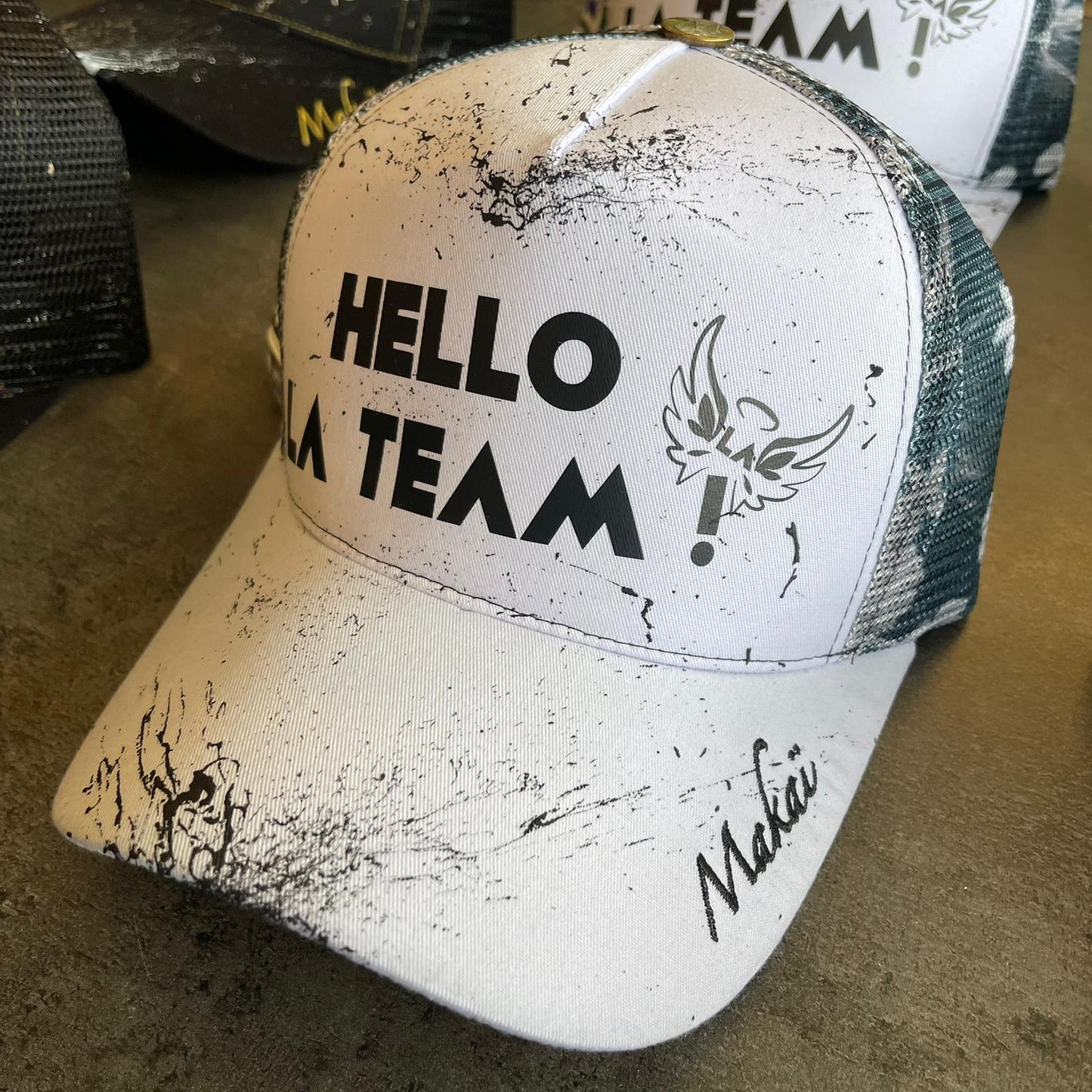 Casquette Collector Blanche Cam HELLO LA TEAM !